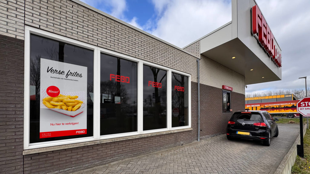 FEBO Oostzaan lanceert Digital Signage 2.0 pilot